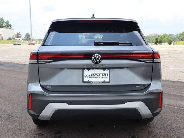 new 2025 Volkswagen Tiguan car, priced at $35,921