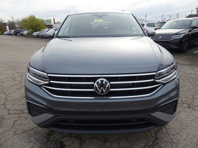 new 2024 Volkswagen Tiguan car, priced at $35,756