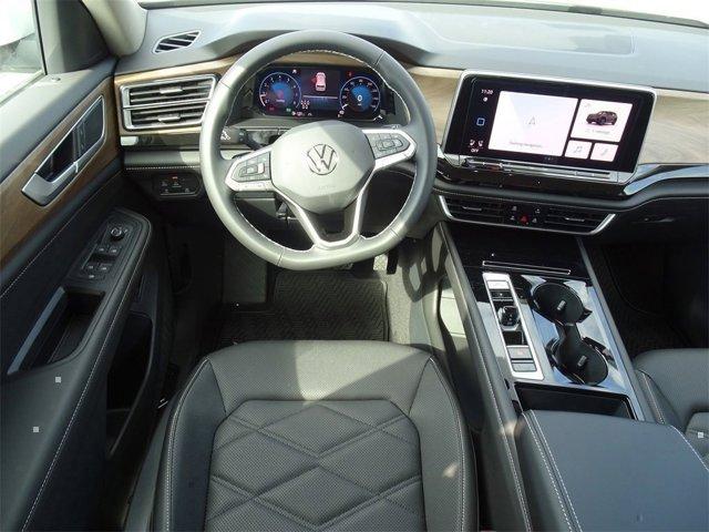new 2025 Volkswagen Atlas car, priced at $44,306