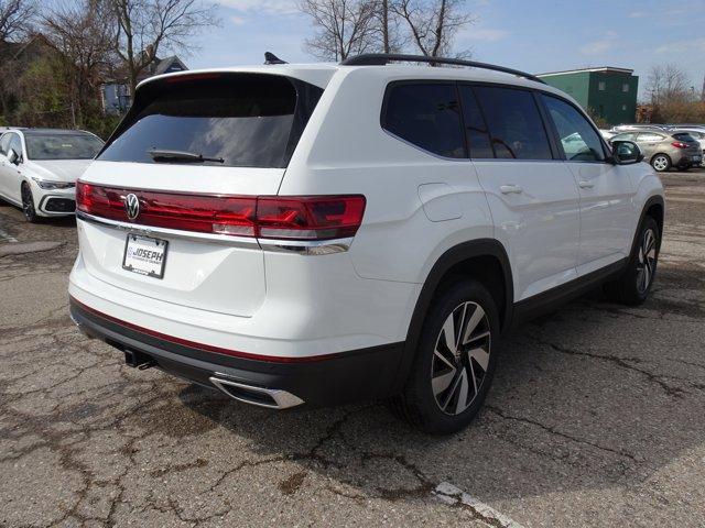 new 2025 Volkswagen Atlas car, priced at $44,306