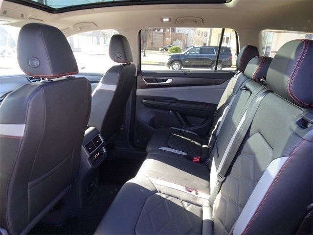 new 2025 Volkswagen Atlas car, priced at $49,341