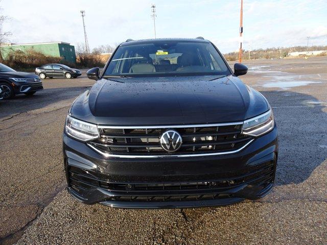 new 2024 Volkswagen Tiguan car, priced at $38,913