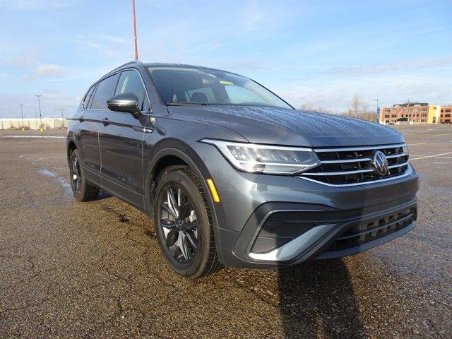 new 2024 Volkswagen Tiguan car, priced at $35,777