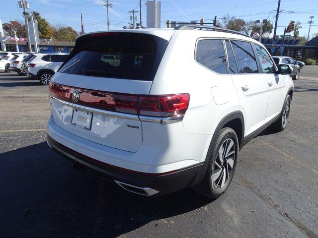 new 2024 Volkswagen Atlas car, priced at $45,637