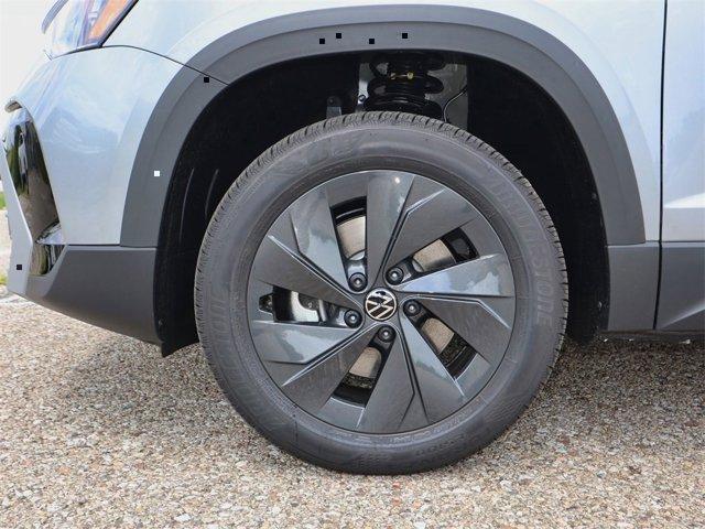new 2025 Volkswagen Taos car, priced at $27,216