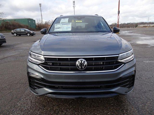 new 2024 Volkswagen Tiguan car, priced at $38,609