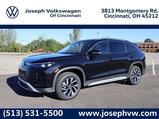 new 2025 Volkswagen Tiguan car, priced at $33,882