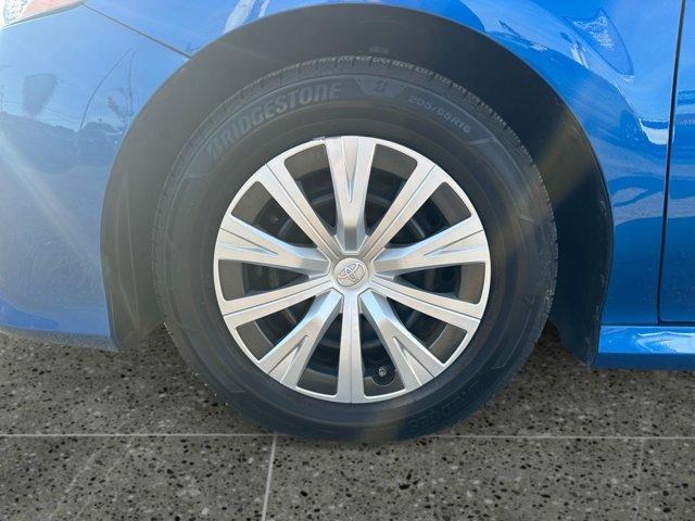 used 2019 Toyota Camry Hybrid car, priced at $20,479