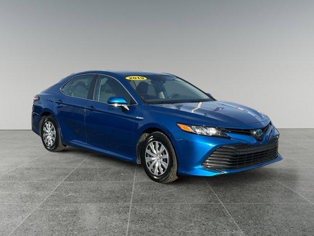 used 2019 Toyota Camry Hybrid car, priced at $20,479