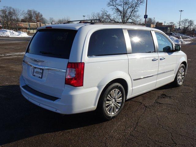 used 2015 Chrysler Town & Country car, priced at $9,148