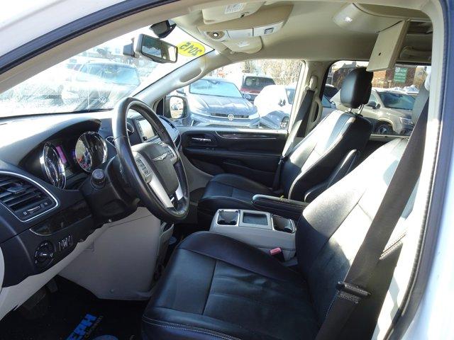 used 2015 Chrysler Town & Country car, priced at $9,148