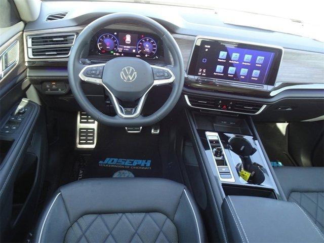 new 2024 Volkswagen Atlas car, priced at $55,741