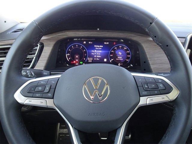 new 2024 Volkswagen Atlas car, priced at $55,741