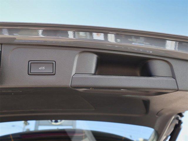 new 2026 Volkswagen Atlas car, priced at $54,191