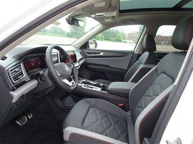 new 2025 Volkswagen Atlas car, priced at $50,006
