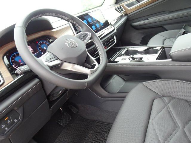 new 2025 Volkswagen Atlas car, priced at $46,815