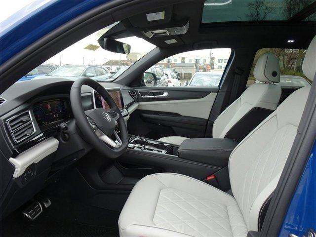 new 2025 Volkswagen Atlas Cross Sport car, priced at $54,601