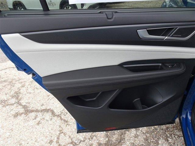 new 2025 Volkswagen Atlas Cross Sport car, priced at $54,601