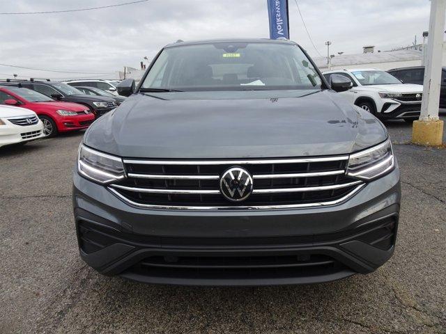 new 2024 Volkswagen Tiguan car, priced at $37,106