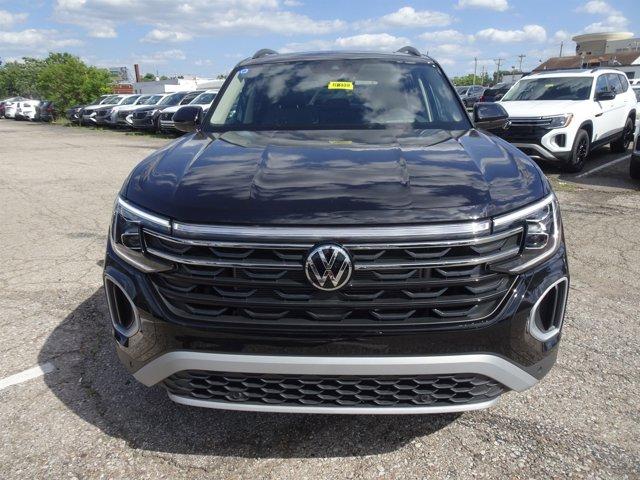 new 2024 Volkswagen Atlas car, priced at $54,091