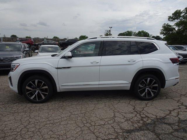 new 2024 Volkswagen Atlas car, priced at $55,741