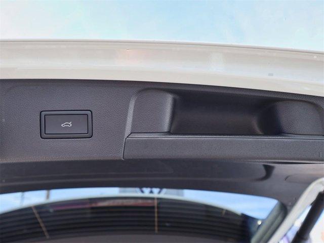 new 2026 Volkswagen Atlas car, priced at $57,398