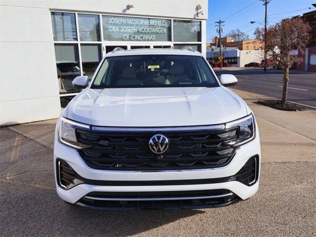 new 2026 Volkswagen Atlas car, priced at $57,398