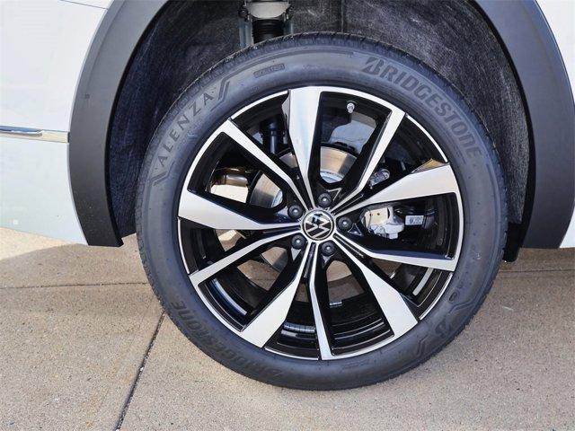 new 2026 Volkswagen Atlas car, priced at $57,398