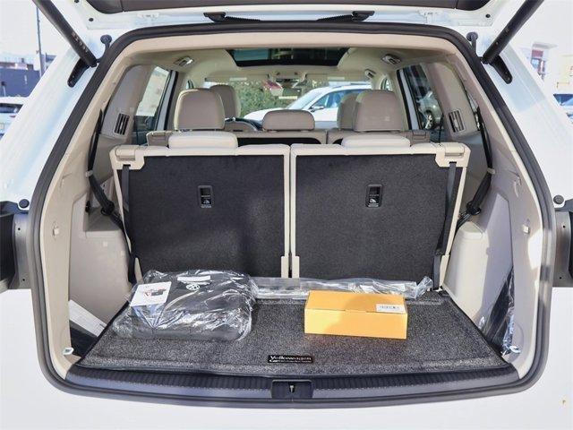 new 2026 Volkswagen Atlas car, priced at $57,398