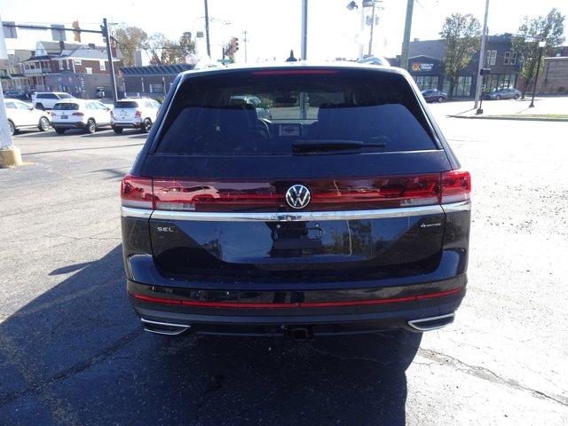 new 2025 Volkswagen Atlas car, priced at $51,301