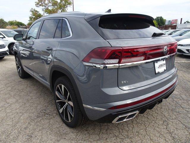 new 2024 Volkswagen Atlas Cross Sport car, priced at $54,681