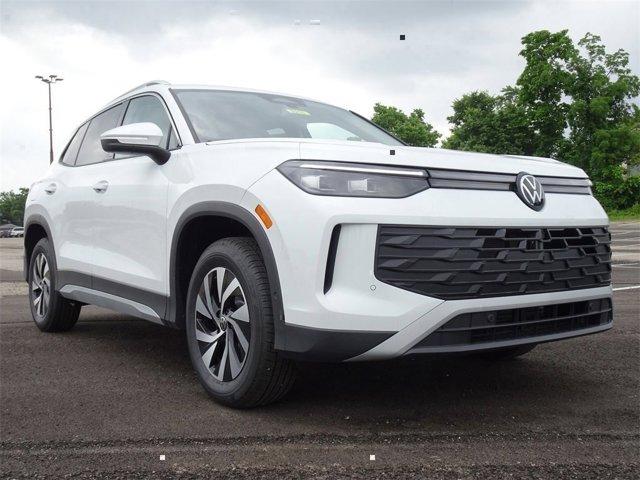 new 2025 Volkswagen Tiguan car, priced at $32,826