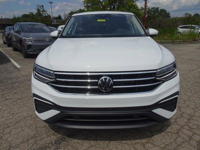 new 2024 Volkswagen Tiguan car, priced at $32,806