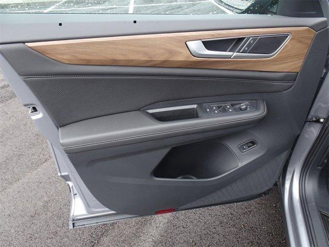 new 2025 Volkswagen Atlas car, priced at $47,827