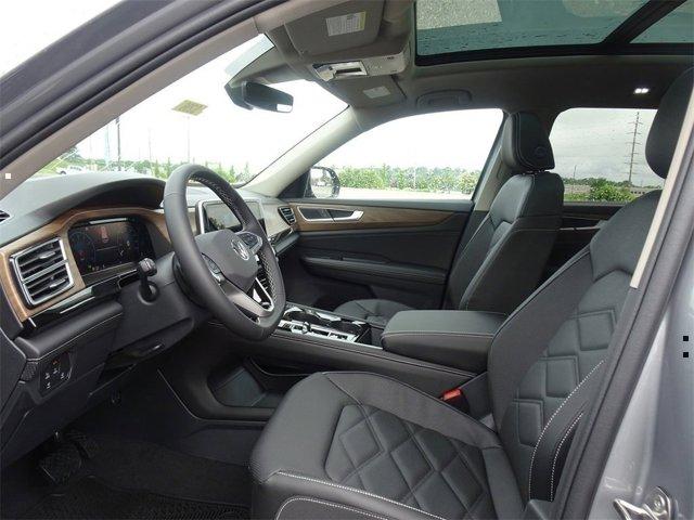 new 2025 Volkswagen Atlas car, priced at $47,827