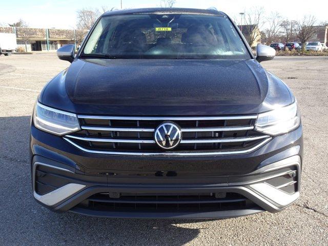 new 2024 Volkswagen Tiguan car, priced at $35,756