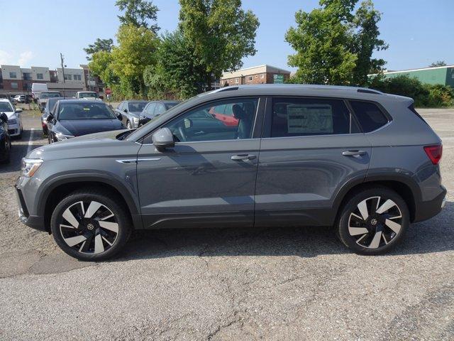 new 2024 Volkswagen Taos car, priced at $36,078