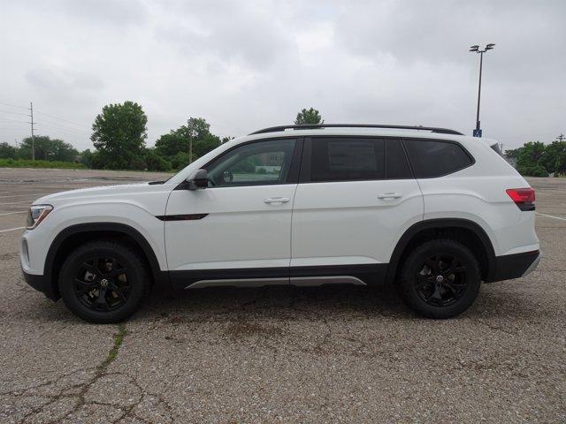 new 2025 Volkswagen Atlas car, priced at $49,241