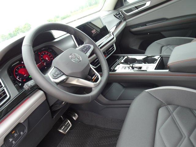 new 2025 Volkswagen Atlas car, priced at $49,241