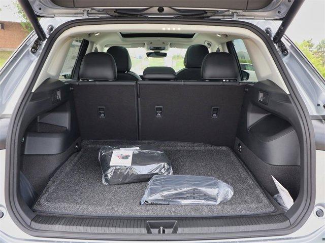 new 2025 Volkswagen Tiguan car, priced at $37,871