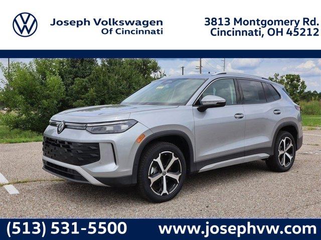 new 2025 Volkswagen Tiguan car, priced at $37,871