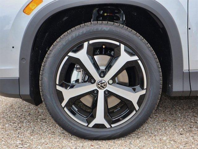 new 2025 Volkswagen Tiguan car, priced at $37,871