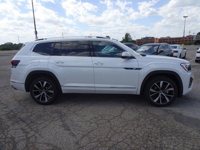 new 2024 Volkswagen Atlas car, priced at $55,741