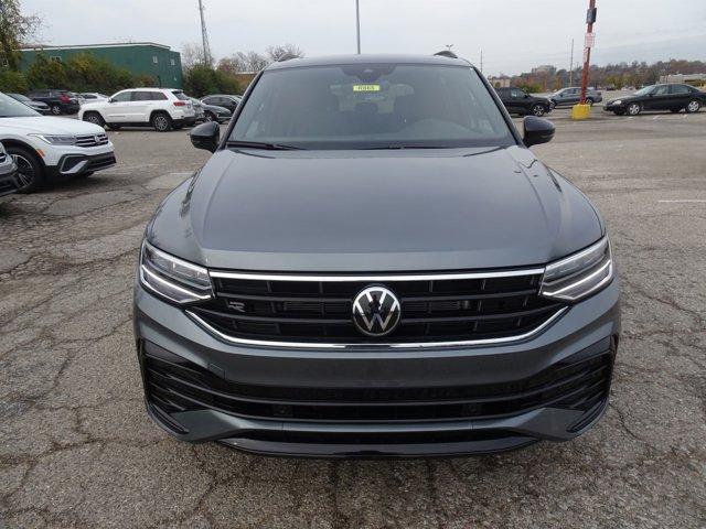 new 2024 Volkswagen Tiguan car, priced at $38,084