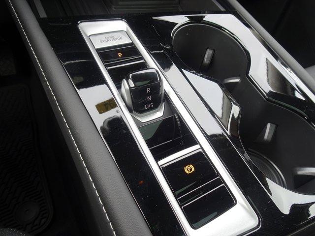 new 2025 Volkswagen Atlas car, priced at $45,506
