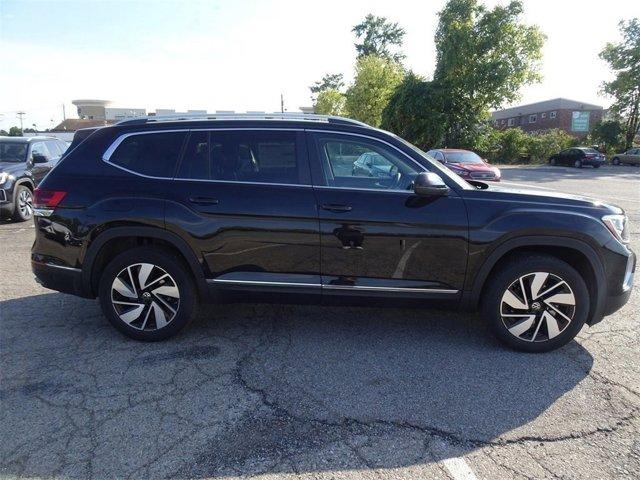 new 2024 Volkswagen Atlas car, priced at $51,229