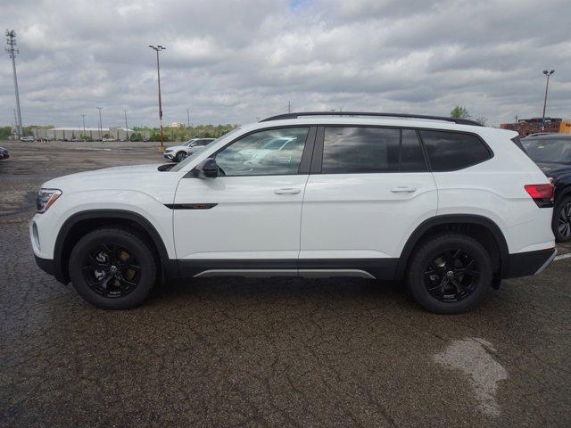 new 2024 Volkswagen Atlas car, priced at $49,823