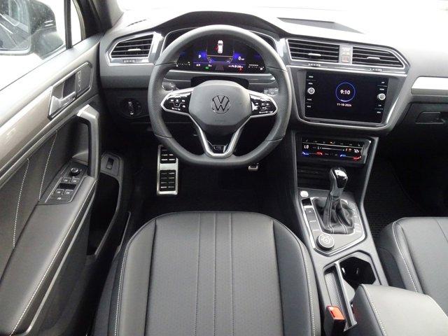 new 2024 Volkswagen Tiguan car, priced at $38,314