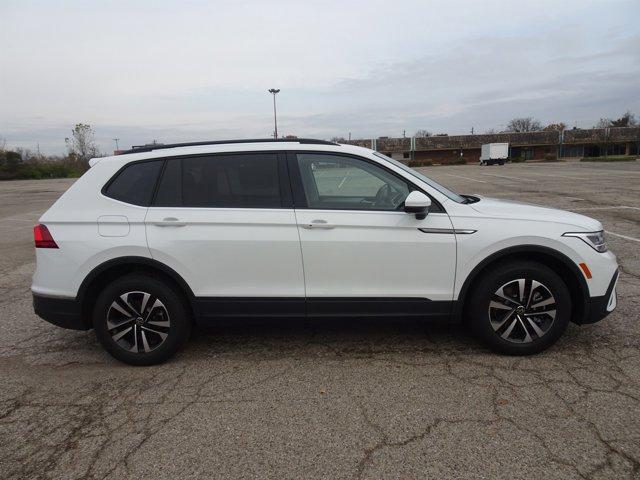 new 2024 Volkswagen Tiguan car, priced at $31,016