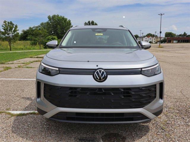 new 2025 Volkswagen Tiguan car, priced at $33,871